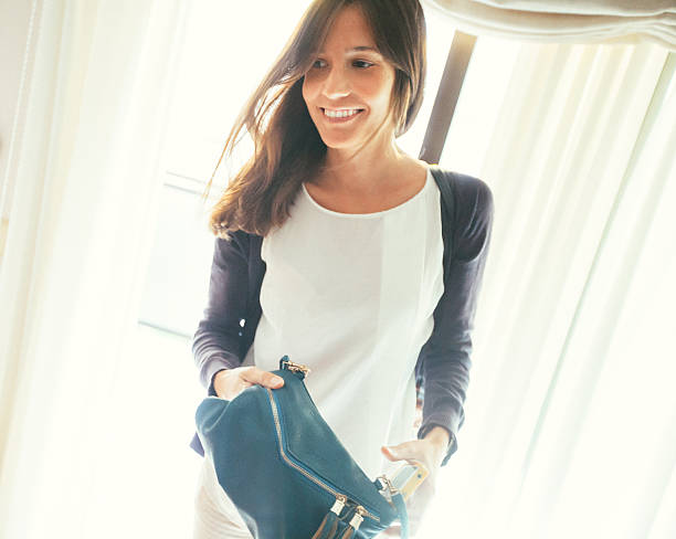 The Bag That Transforms With Your Vibe: Why Modular Bags Are the Only Accessory You Need