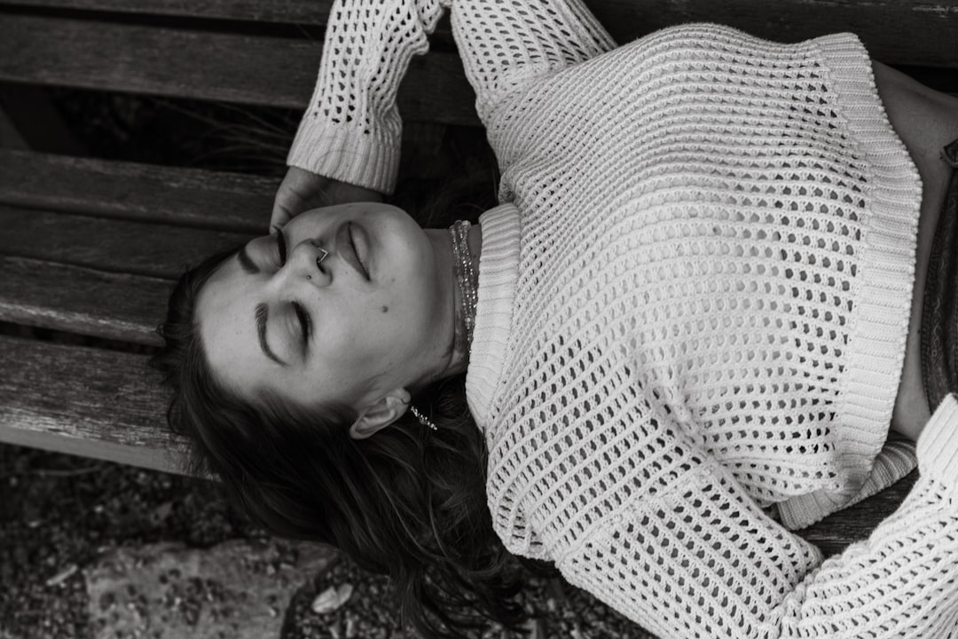 Knit Vests Are the Transition Layer You Didn’t Know You Needed