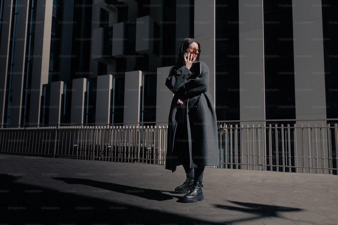 The Art of the Imperfect: How Deconstruction is Rewriting Streetwear in 2026