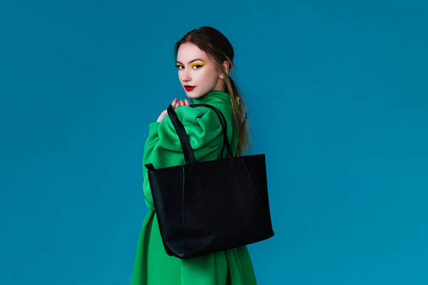 The 2010s Minimalist Tote Is Now the Ultimate Archival Score